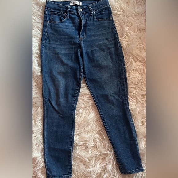 Abercrombie & Fitch High Rise Super Skinny Ankle Jeans Size 26 - Picture 6 of 8